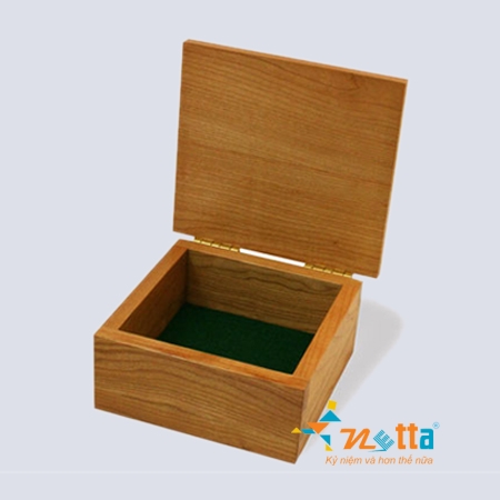 Hộp gỗ vuông sang trọng