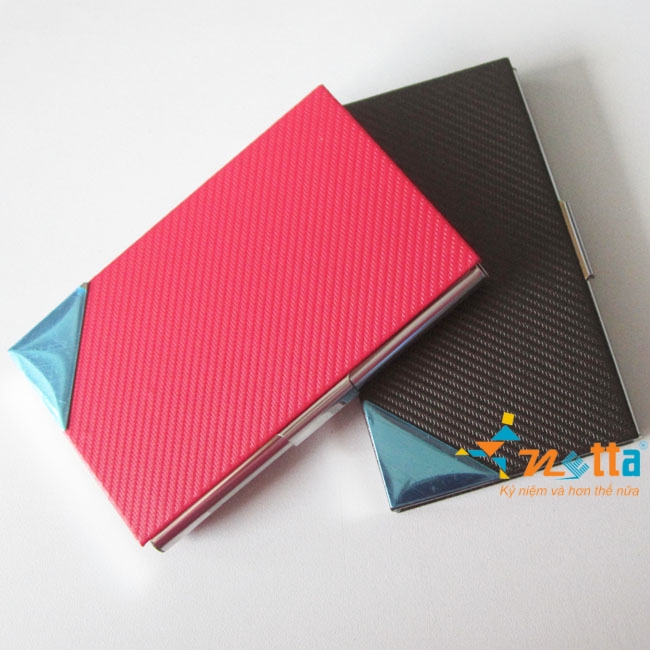hop dung name card BT104