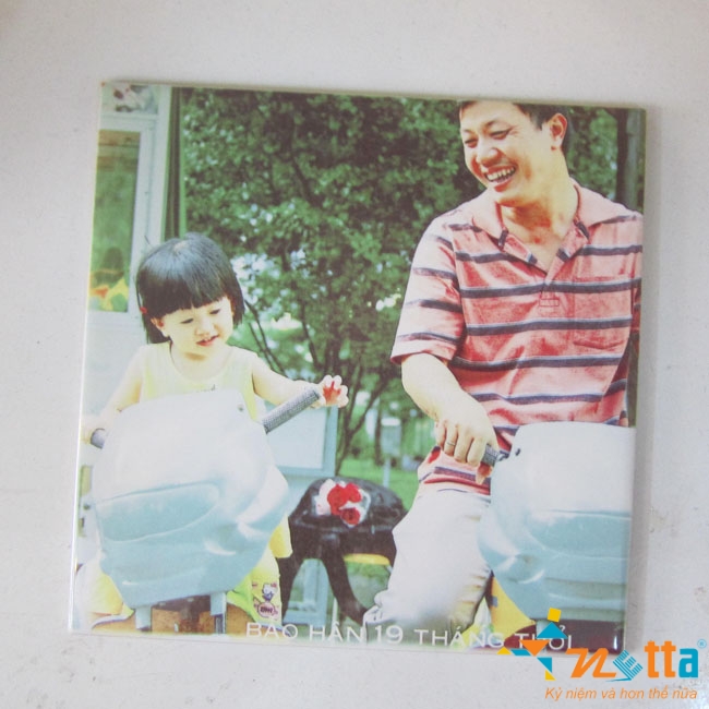 Gạch men in hình 20x20