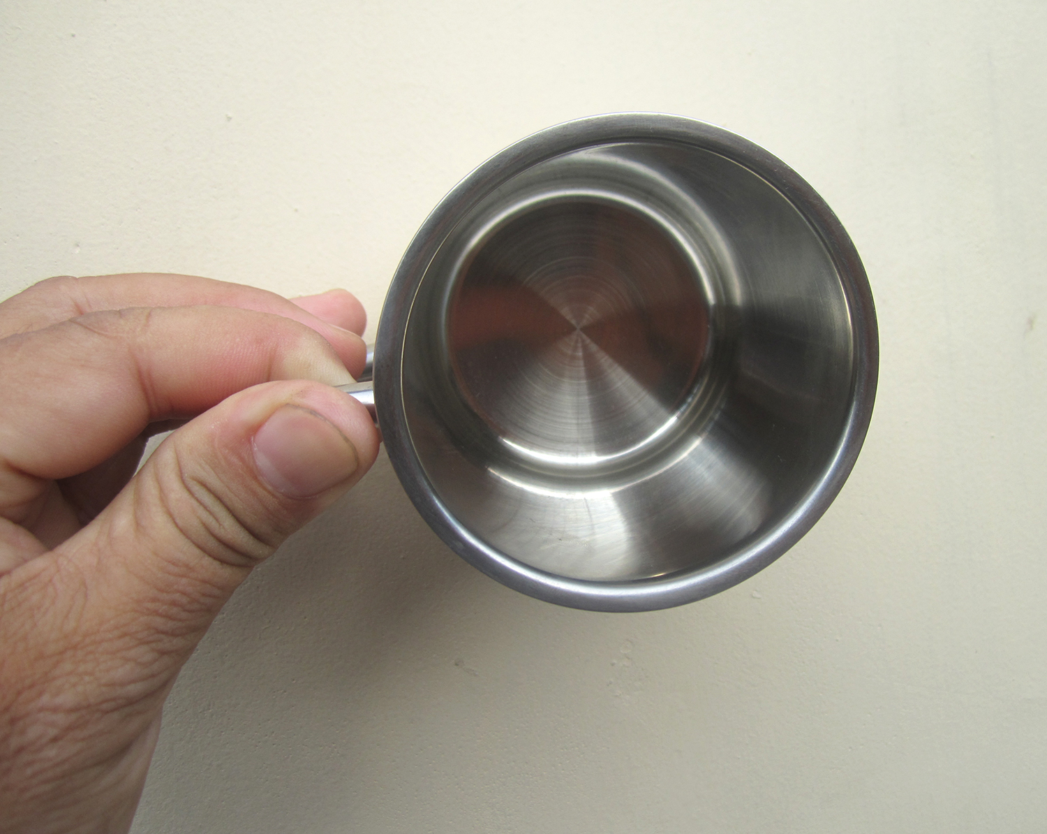 ly inox in hình