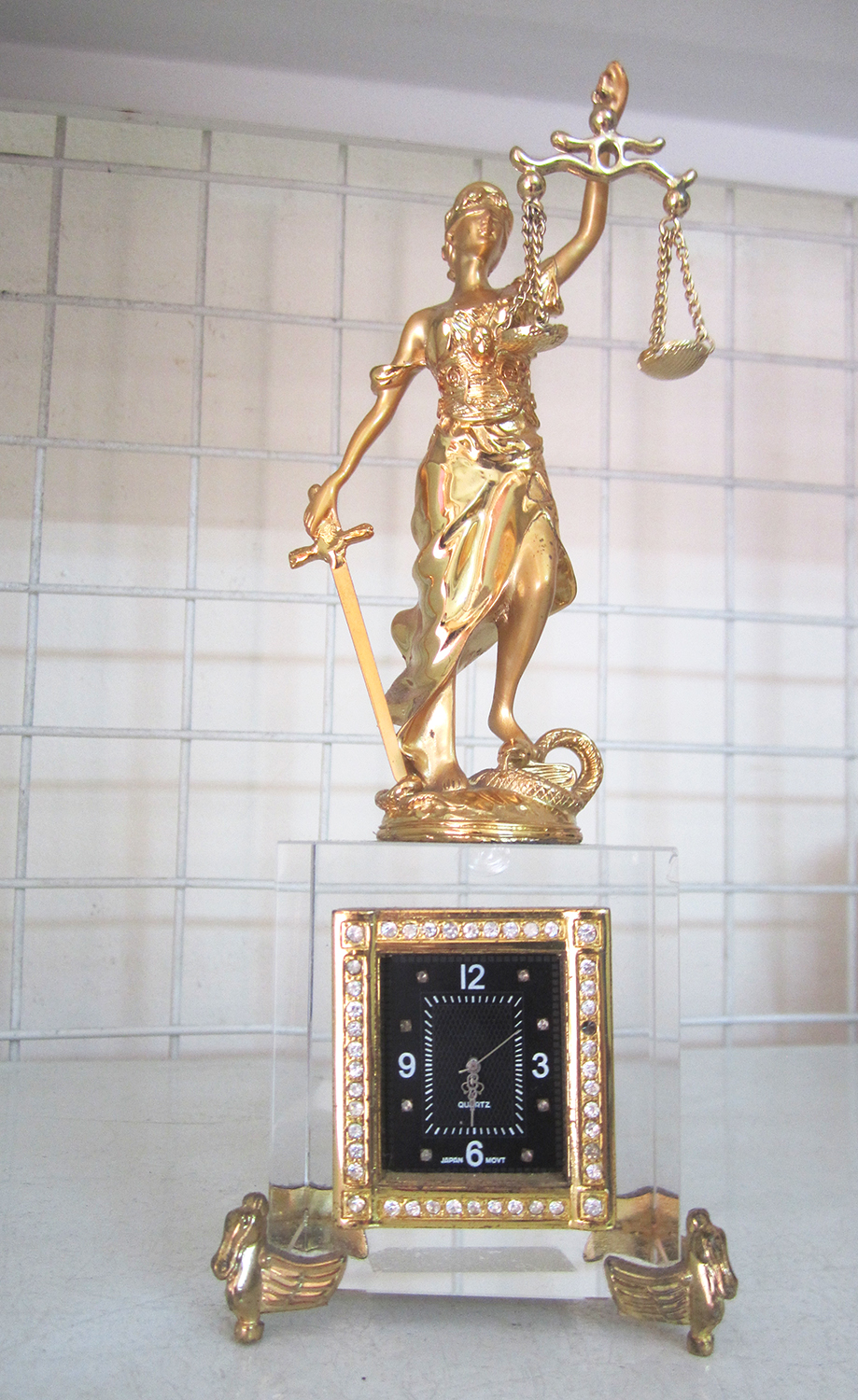 Tượng Nữ thần công lý Lady Justice